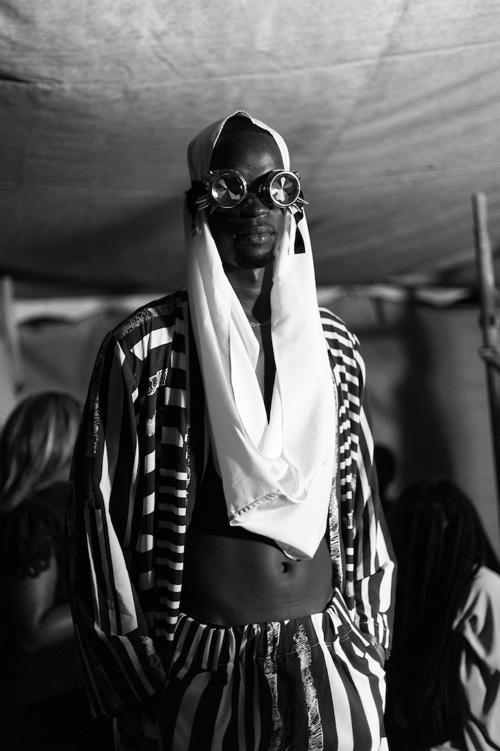 Mannequin en coulisse